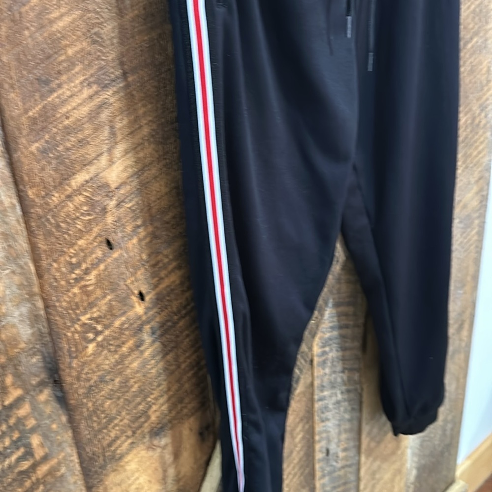 American Eagle outfitters men’s activewear, joggers size medium black - Picture 3 of 7